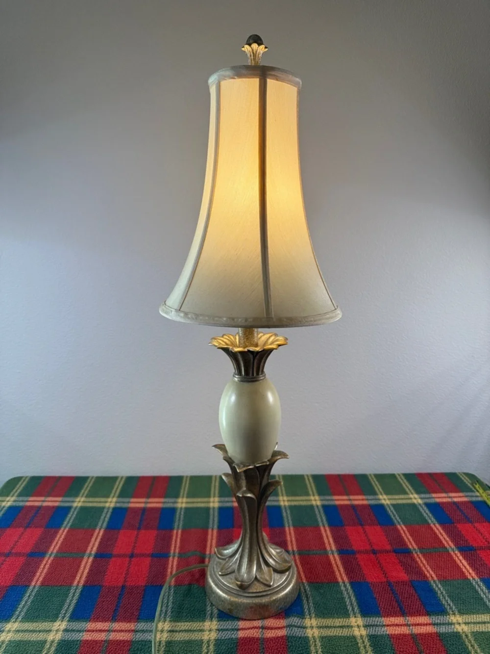 Cream and Gold Floral Accent Brass Table Lamp - Elegant Home Accent
